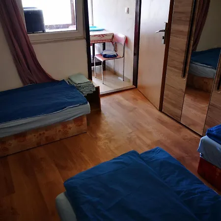 Appartamento Byt Pre 8 Ludi *